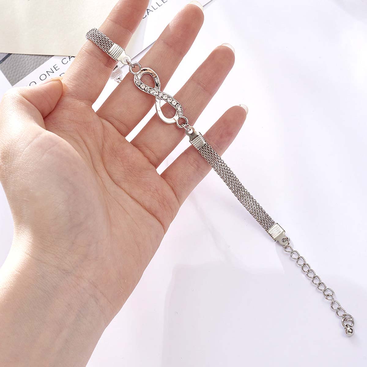 【Kupite jednu i dobijete jednu gratis】🎀💗Nova ženska jednostavna srebrna narukvica od 925 sterling srebra