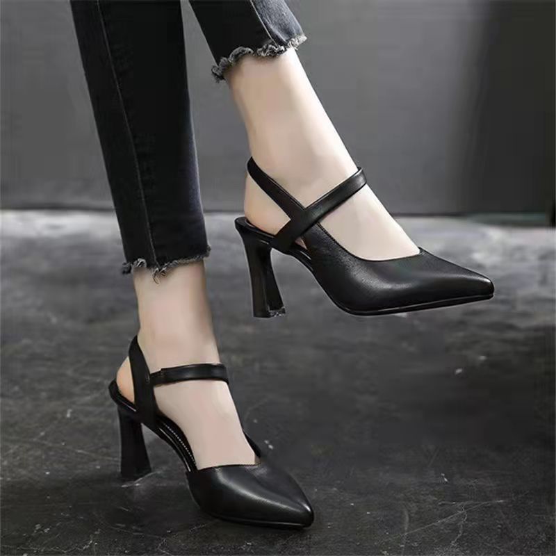 🔥【Отстъпка за ограничено време】【35-42】👠Семпъл и здрав висок ток за официални поводи, елегантни, свободни и удобни.