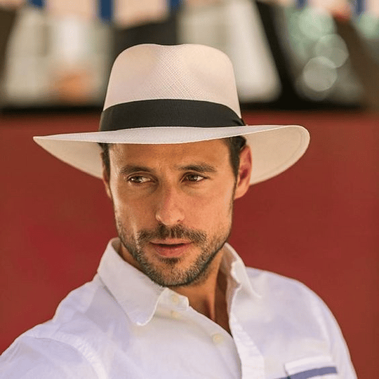 👒【56-58cm】Sombrero de palma tejido a mano ecuatoriano con protección solar de verano para hombres y mujeres.