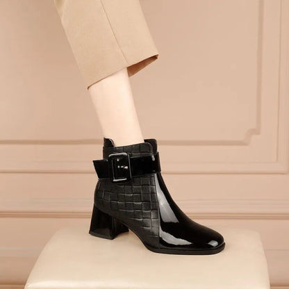 Venta caliente en progreso🌀2025 nuevas botas Martin de punta redonda de estilo coreano de invierno para mujer, botas cortas de tacón bajo