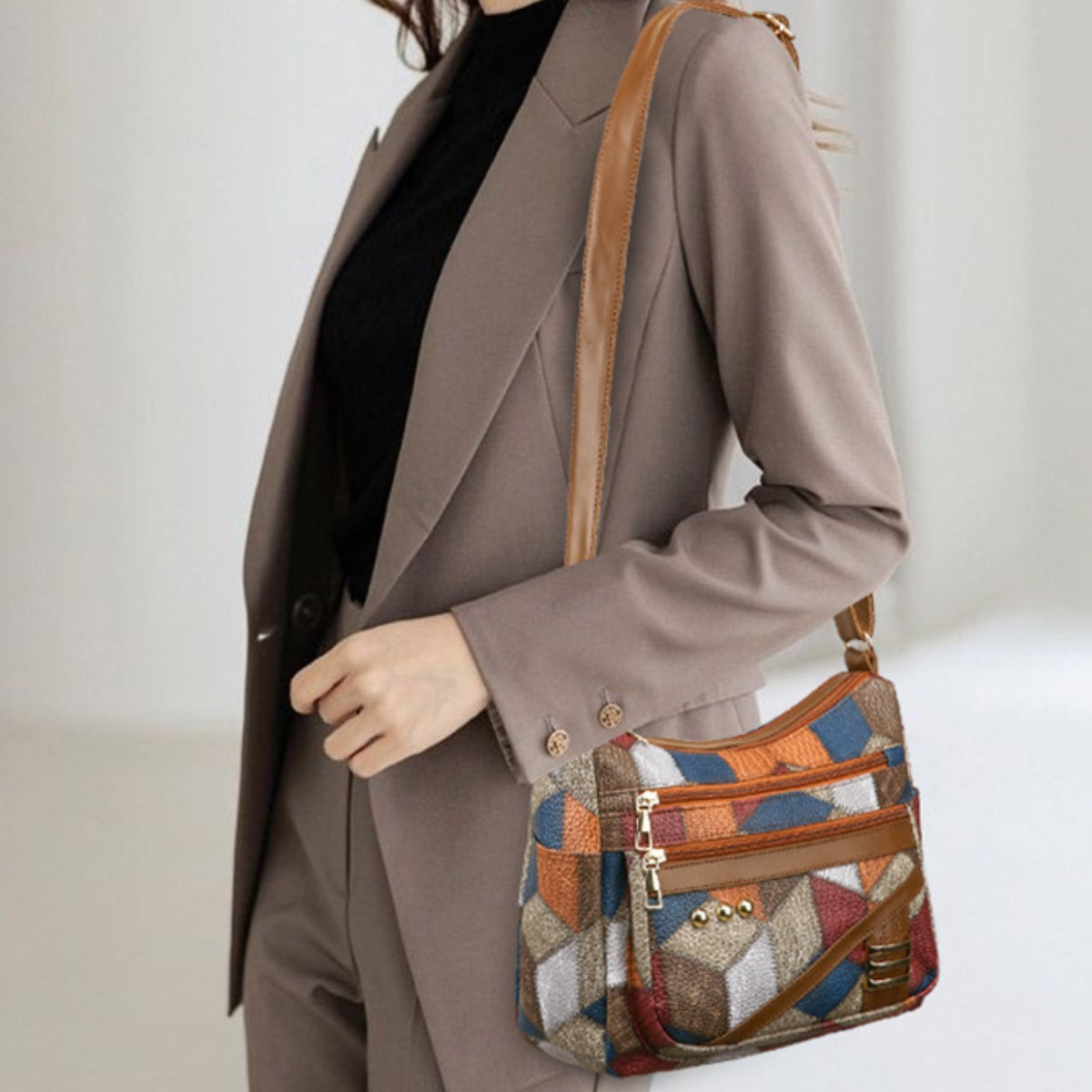 Oferta por tiempo limitado🔥👜Nuevo bolso de hombro de cuero suave de PU colorido a juego con la moda
