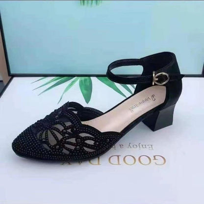 💞【35~40】Nowe i eleganckie sandały na niskim obcasie