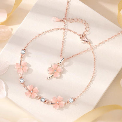 🎁【Kúpte 1, získajte 1 zadarmo】💖【Náhrdelník + náramok】🍀💎Súprava náhrdelníka a náramku zo striebra 925 so štvorlístkom