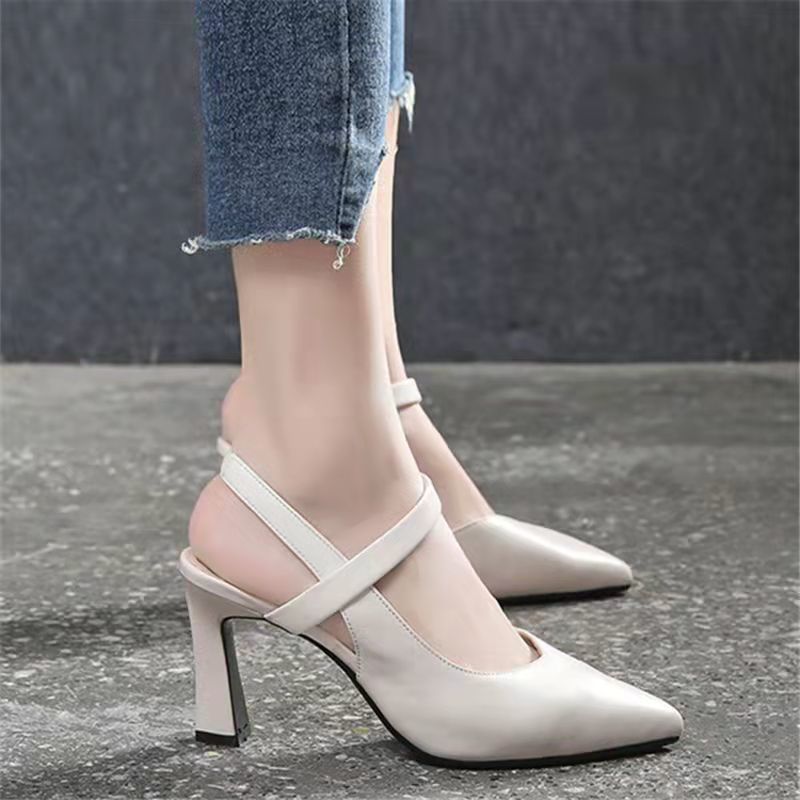 🔥【Отстъпка за ограничено време】【35-42】👠Семпъл и здрав висок ток за официални поводи, елегантни, свободни и удобни.