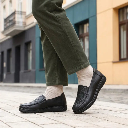 🌸Damskie, haftowane, wsuwane, płaskie buty z miękką podeszwą – oddychające, antypoślizgowe i komfortowe buty do chodzenia dla seniorów
