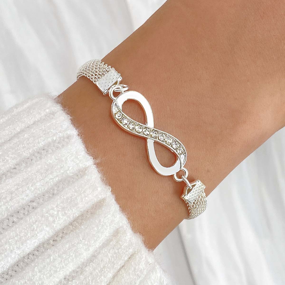 【Kupite jednu i dobijete jednu gratis】🎀💗Nova ženska jednostavna srebrna narukvica od 925 sterling srebra