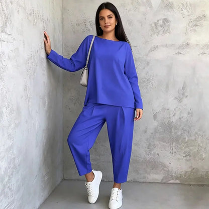 Zestaw z długim rękawem, bluzka z okrągłym dekoltem i długie spodnie