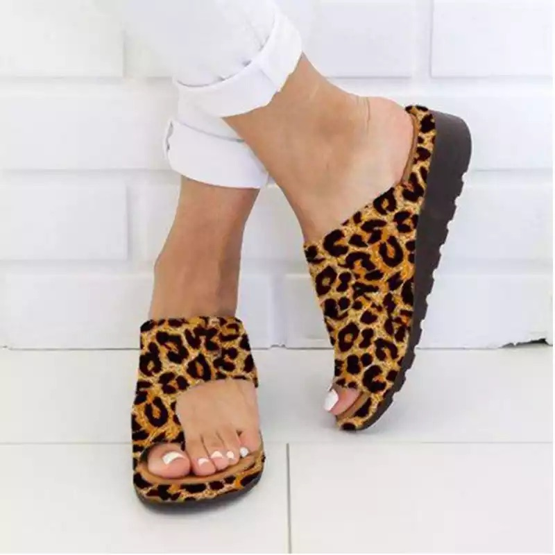 👞【Плащане при доставка】💕2026 Дамски ортопедични чехли с плоски кръстове（35-43）🩰