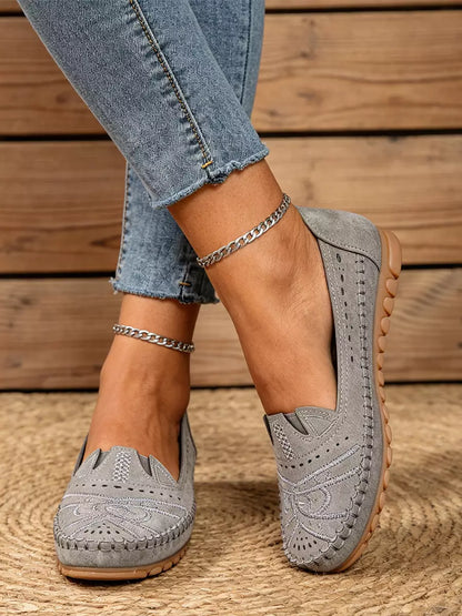 😍【36-43】Perforowane baleriny w stylu retro | Miękka podeszwa, codzienny komfort | Wsuwane, duże rozmiary