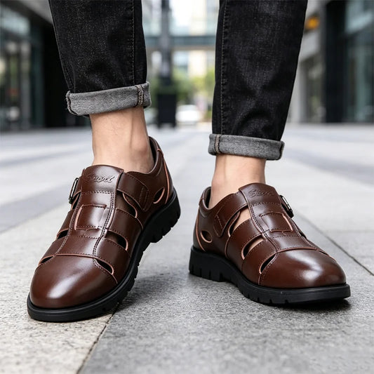 👞Męskie sandały z prawdziwej skóry z wycięciami｜Oddychające, wygodne i wyglądające ekskluzywnie