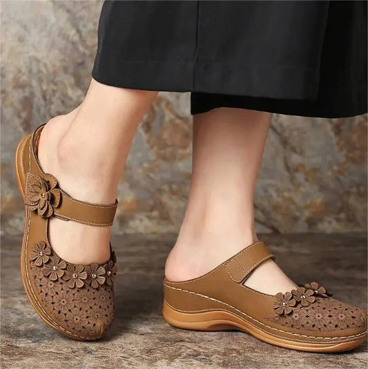 👡【35-43】🙎 Nowe kwiatowe buty jaskiniowe damskie retro płaskie okrągłe palce swobodne kapcie