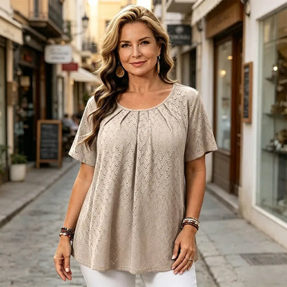 【L-6XL】Bluză Elegantă de Damă cu Broderie Sparte și Pliuri la Decolteu, Tricou Lejer cu Mânecă Scurtă, Cămașă Texturată în Stil Francez