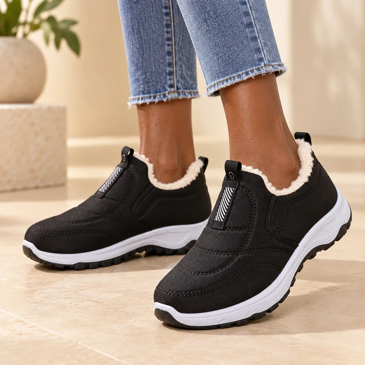 😀🎉【35-41】🔥terciopelo y engrosamiento🔥zapatos de invierno impermeables de algodón cálido para mujer