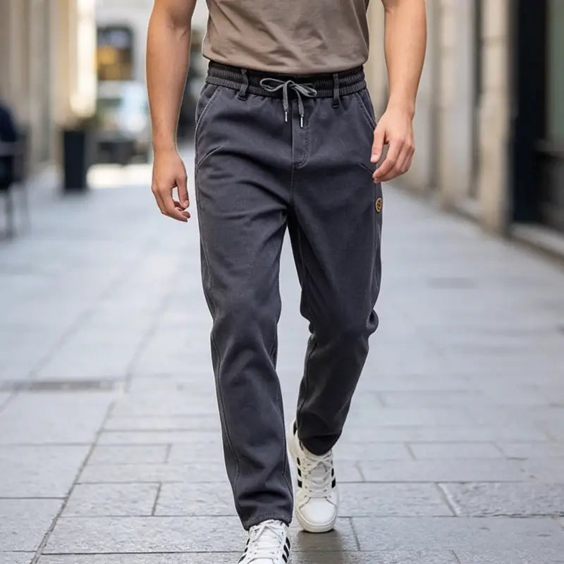 👖【Duże rozmiary M–6XL】Modne spodnie casualowe o prostym kroju i wysokiej elastyczności.