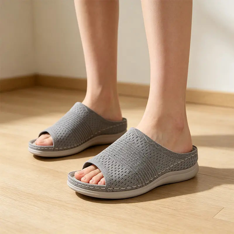 👡 Pożegnaj ból stóp! Kapcie Ortho Elastic Mesh – doskonałe wsparcie łuku stopy i podeszwa antyprzeciążeniowa! 🕊️✨