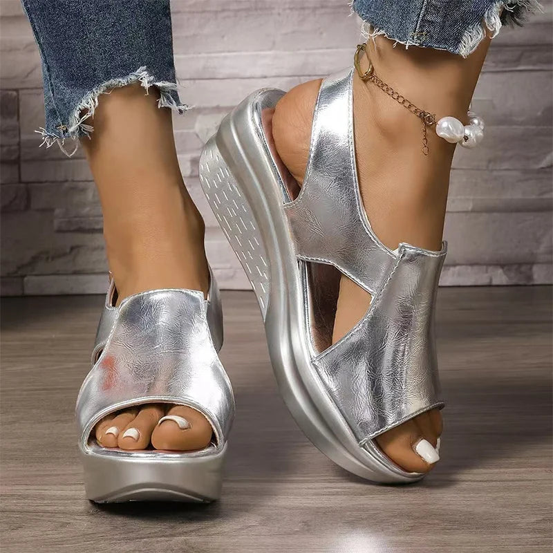 ✅️【Płatność przy odbiorze】Damskie sandały na koturnie z klamrą, miękka ortopedyczna podeszwa łagodząca ból stóp.