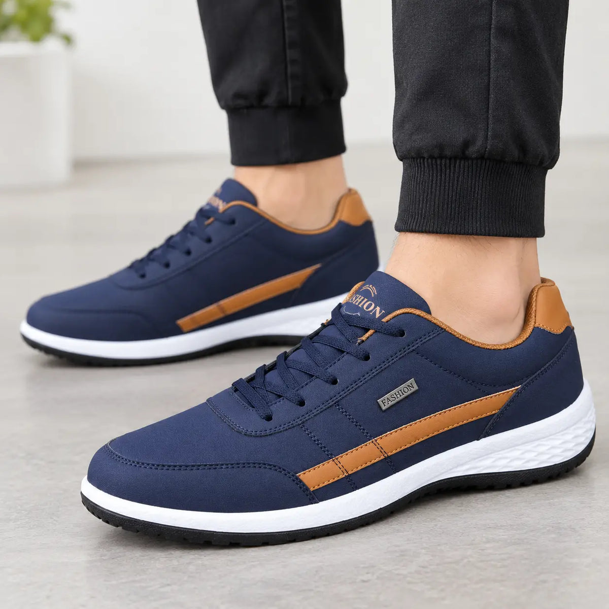 【38-48】Nuevas zapatillas ortopédicas de cuero cómodas para hombre, a partir de 2026