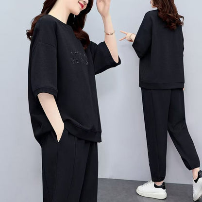 🌹【M-4XL】【Tops + Pantalones】Traje deportivo casual de manga corta para mujer