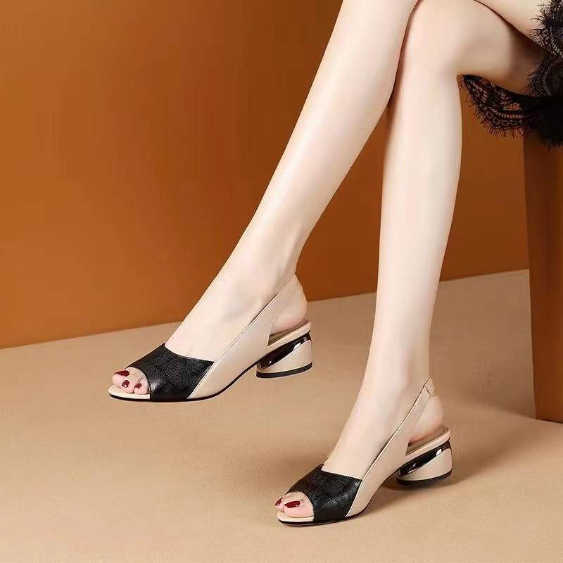 🔥Gran oferta✨【35-43】2025 Primavera Nueva moda Elegante Sandalias de cuero de cocodrilo de tacón grueso para mujer