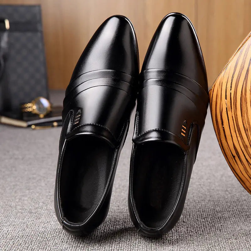 🔥【Zniżka ograniczona czasowo】🔥 Buty męskie skórzane 38–48 – casual i eleganckie, podwyższona podeszwa 2026